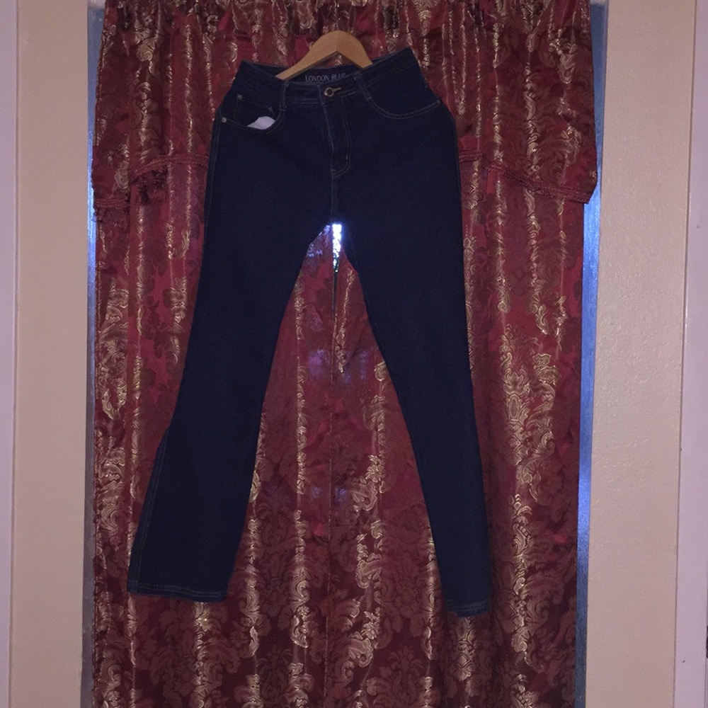 Blue jeans boot cut